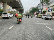 Bán đất tặng nhà Hồ Tùng Mậu, lô góc, ô tô đỗ cửa, 1 nhà ra phố,