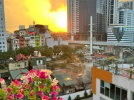 Cho thuê gấp giá rẻ căn hộ mặt phố Yên Phụ 120m, tầng 7, mặt tiền