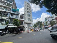 CHỦ ĐI NƯỚC NGOÀI CẦN BÁN NHÀ 4 TẦNG Đ. LÊ THỊ HỒNG GẤM, QUẬN 1 -