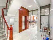 SIÊU PHẨM MẶT TIỀN HÀ HUY GIÁP  NHÀ 6 TẦNG, CÓ THANG MÁY  VỊ TRÍ KINH DOANH ĐẮT GIÁ 