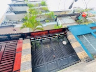 CHÍNH CHỦ 1 ĐỜI XƯA BÁN NHÀ 4 TẦNG XE HƠI ĐẬU CỬA Đ.TRẦN QUANG