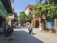 BÁN  NHÀ DÒNG TIỀN GẦN ĐH CÔNG NGHIỆP NHỔN – 11 PHÒNG KHÉP KÍN –