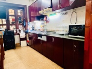 BÁN NHÀ TÂY HỒ DÂN XÂY SANG CHẢNH SỔ ĐẸP GẦN Ô TÔ GẦN HỒ Ở SƯỚNG