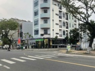 Bán Tòa căn hộ 5 tầng nằm trên LÔ GỐC 2 mặt tiền đường 15m Hòa