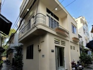 CHO THUÊ NHÀ NGUYÊN CĂN-QUẬN 10-CAO THẮNG-4PN-NGANG 4M-CHỈ 14TR