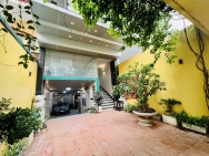 NHÀ 10 TẦNG x 101.3m2, MP VÕNG THỊ GIÁ 52 TỶ.