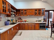 Nhà 3 tầng đường Hồ Xuân Hương - Nha Trang
 Diện tích 101m2 Giá