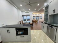 Bán nhà Đào Tấn, 7 tầng thang máy, 80m, nhỉnh 22 tỷ