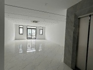 Siêu đẹp Bán nhà Tư Đình Long Biên - Oto tránh - Kinh Doanh- thang