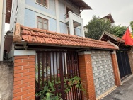 BÁN NHÀ BIỆT THỰ 3 TẦNG ĐƯỜNG ĐA TỐN GIA LÂM 298M2 MT 13.5M NHỈNH