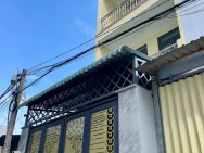 Nhà 3 tầng, 1 xẹt gần Đỗ Xuân Hợp, Phước Long B (Q9 cũ) ngang 5m,