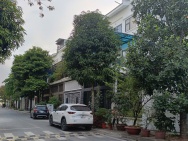 FORESA Xuân Phương 96.2m2 - 4T, NT đẹp ở VIP, V.hè, ô tô tránh, giá