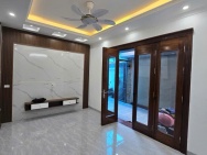 Nhà đẹp 5 tầng ô tô cách 1 nhà ra mặt phố Thuỵ Phương, Bắc Từ Liêm