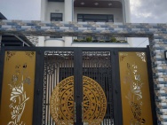 nhà phố cầu đen