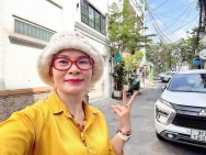 BÂN NHÀ 5 TẦNG MTKD Đ.NGUYỄN VĂN NGUYẼN, QUẬN 1 - XE HƠI NGỦ TRONG