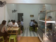 Sang nhượng quán ăn tại phố Nguyễn Chánh -Cầu Giấy - Hà Nội