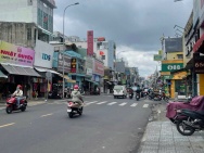 Cần Bán Hoặc cho Thuê Nhà Mặt Tiền  Tại Lạc Long Quân, P8, Tân Bình