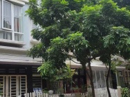 Chính chủ bán Lk Vigalcera Xuân Phương. DT 100m x 5 tầng. MT 5M.