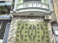 NHÀ HẺM Ô TÔ NGUYỄN KIỆM, NGUYỄN ĐÌNH CHIỂU – Q.PHÚ NHUẬN GIÁP Q3 -