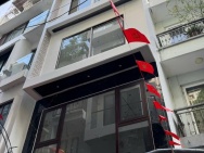 PHÚC LỢI 6 TẦNG THANG MÁY GARA 7 CHỖ, Ô TÔ TRÁNH CÁCH 20m, TRUNG