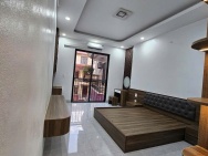 NHÀ ĐẸP THỊNH QUANG - 6 TẦNG THANG MÁY - 2 THOÁNG - 40m2 mt 3.9m