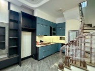 PHỐ CỔ NGỌC LÂM -- LB- TIỀN NHỎ DIỆN TÍCH TO, NHÀ MỚI 45M2--- 9,9 TỶ