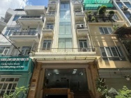 Chính chủ bán toà nhà KĐT Trung Yên. DT 99m x 8 tầng. MT 7,2m. Có