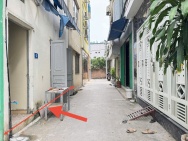 Bán đất tặng nhà C4, tổ 6, Gia Trung, Quang Minh. Lô góc, 2 mặt