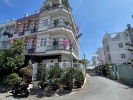 Bán nhà căn góc 2 mặt tiền đường 12m – 1527 Lê Văn Lương, Nhà Bè –