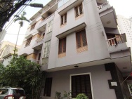 Siêu hiếm, bán nhà Kim Mã thang máy 6 tầng, ô tô đỗ cửa, giá 20 tỷ