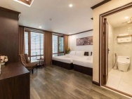 Bán khách sạn mặt phố Đào Duy Từ, 80m2, 5 tầng, mặt tiền 5.4m, 77.5