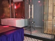 Bán nhà Mặt tiền Hoàng Quốc Việt - ngay Huỳnh Tấn Phát, 6x34m. 3