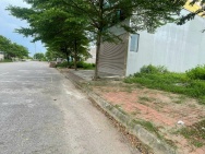 SIÊU PHẨM TRUNG TÂM VAI RÉO – PHÚ CÁT – HOÀ LẠC
DÀNH CHO BÁC NÀO