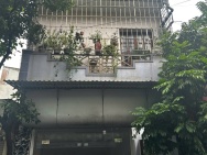 Cho Thuê Nhà ( Tầng 1) Làm VP Công ty hoặc Cửa hàng) 13/ 129 Nguyễn