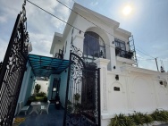 CHÍNH CHỦ BÁN BIỆT THỰ HIỆN ĐẠI HÓC MÔN – NGANG 10M ĐẲNG CẤP, GIÁ