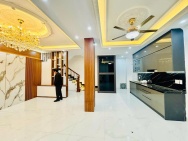 HIẾM!BÁN NHÀ MINH KHAI,CẦU DIỄN,GA TÀU,THANG