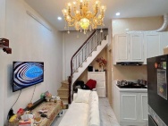 bán nhà quán thánh ba đình 22m x4 tầng 6,9 tỷ lô góc,3 nhà ra phố