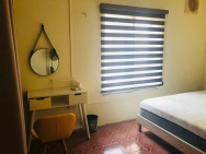 Chính chủ cho thuê nhà 3 tầng nguyên căn ở Hoàng Quốc Việt, Cầu Giấy