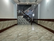 Bán nhà Tân Thới Hiệp Quận 12 đường 8m xe tải, vị trí đẹp gần trung