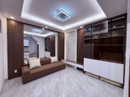 bán nhà xuân la DT 23m x5 tầng 6,950 tỷ 40m ô tô tránh,ngõ