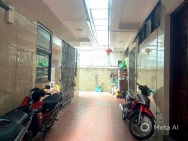 hoàng hoa thám DT 35m x5 tầng 7,8 tỷ ngõ thông,rộng,gần ô tô,full