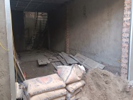 Chính chủ bán nhà 2 tầng 36m phố Bùi Huy Bích, ô tô đỗ cửa, ngay