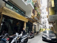 Chính chủ bán nhà Phân lô Nguyên Hồng.DT 40m x 6 tầng. MT 4m. Giá