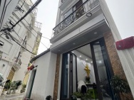 Bán Nhà Bắc Từ Liêm, Ô Tô Đỗ Cửa, 5 Tầng, Diện Tích 30M2 Giá 6,3