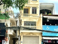 Cho thuê toà nhà mặt tiền Quang Trung, Phường 11 – vị trí kinh