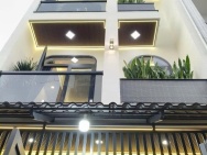 Bán nhà mới ở ngay Hẻm 6m Bùi Quang Là, gần Phan HUy Ích, 5,2x12m,