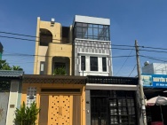 Bán Nhà Mặt Tiền Đường 15m - Ngay Chợ Hiệp Bình - 80m2 - 3 Tầng Đúc