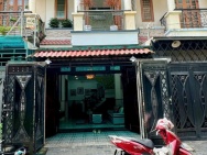 Bán gấp nhà Thạnh Xuân 24 quận 12 chỉ 5,6 tỷ tới 52m2, 4 tầng, hẻm