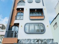 6.8 TỶ NHÀ CẦU DIỄN ĐI BỘ RA GA METRO, KHU DÂN CƯ HIỀN LÀNH, SÁT