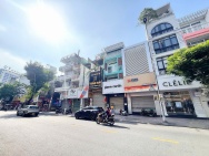 CHÍNH CHỦ XÂY TÂM HUYẾT NHÀ 4 TẦNG - MẶT TIỀN KINH DOANH Đ.LÊ VĂN